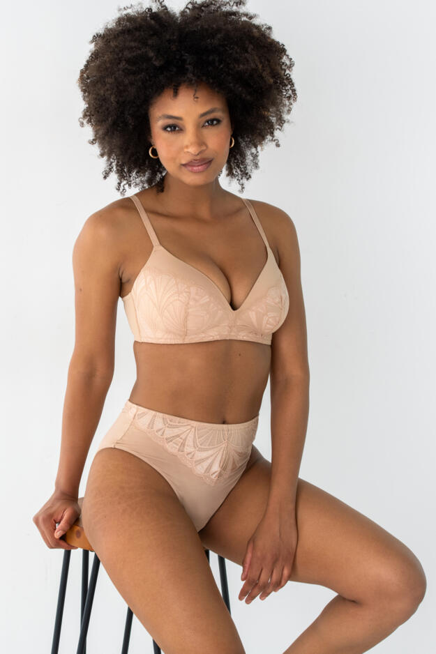 New Romance Padded Non-Wired T-Shirt Bra